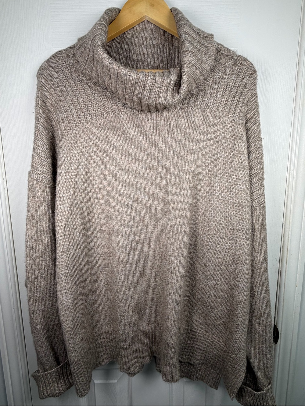 Renuar Taupe Cowl Neck Sweater Women's XXL Cozy Relaxed Fit Quiet Luxury Fall